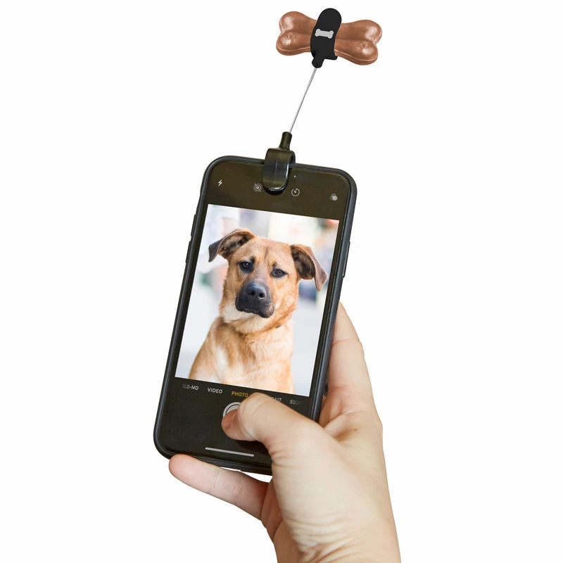 Dog Treat Selfie Clip by Kikkerland Design