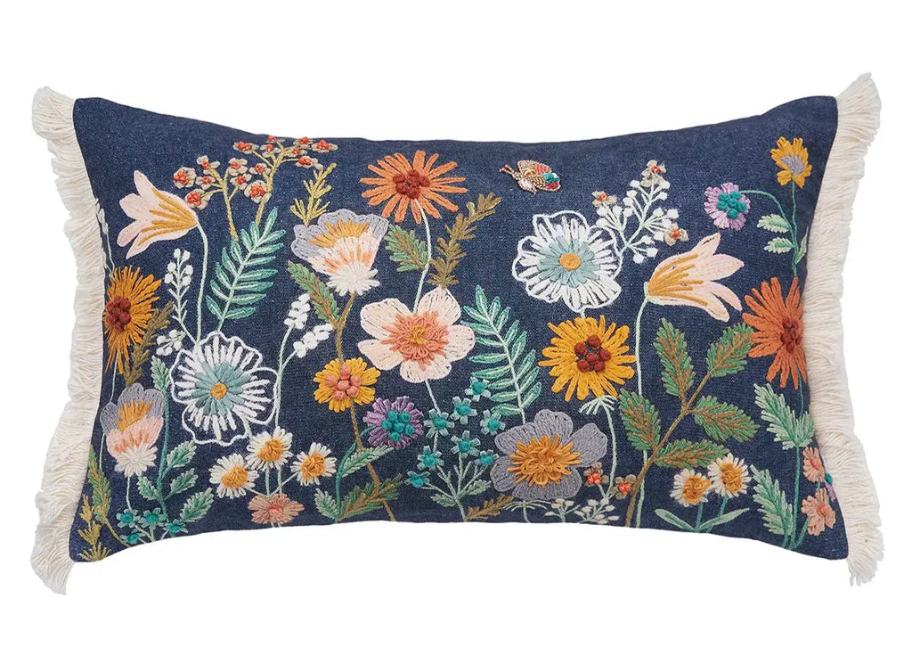 Queensgrove Pillow
