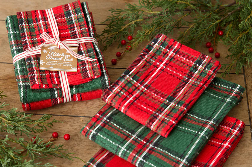 Boughs of Holly Dishtowel Set