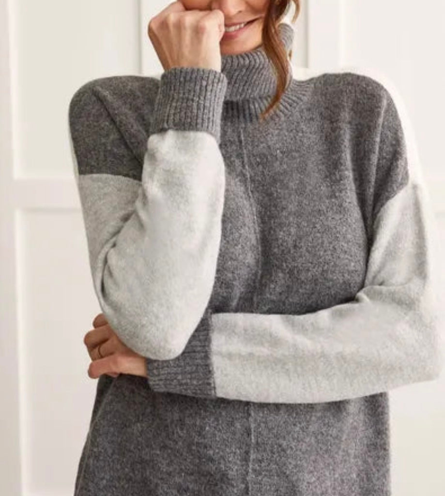 grey color block turtleneck sweater