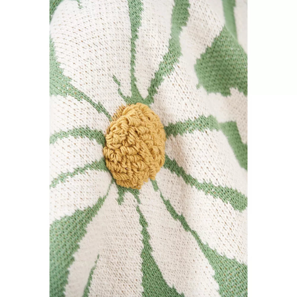 Daisy Throw