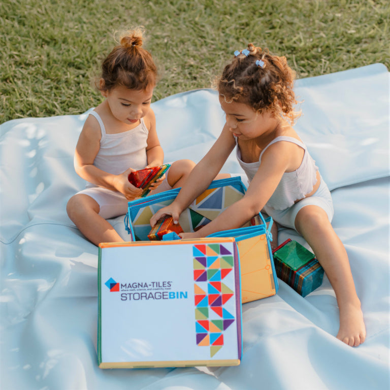 Magna-Tiles Storage Bin & Interactive Play-Mat