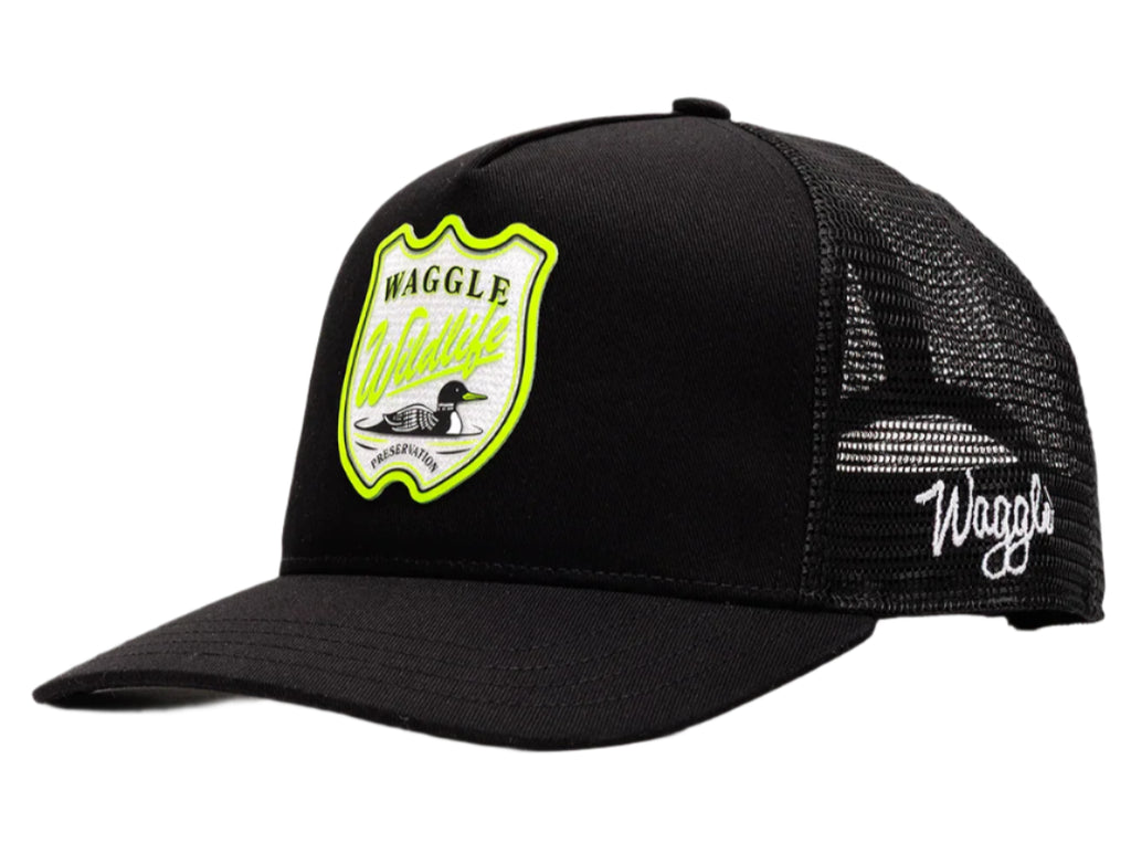 Waggle Wildlife Trucker Hat