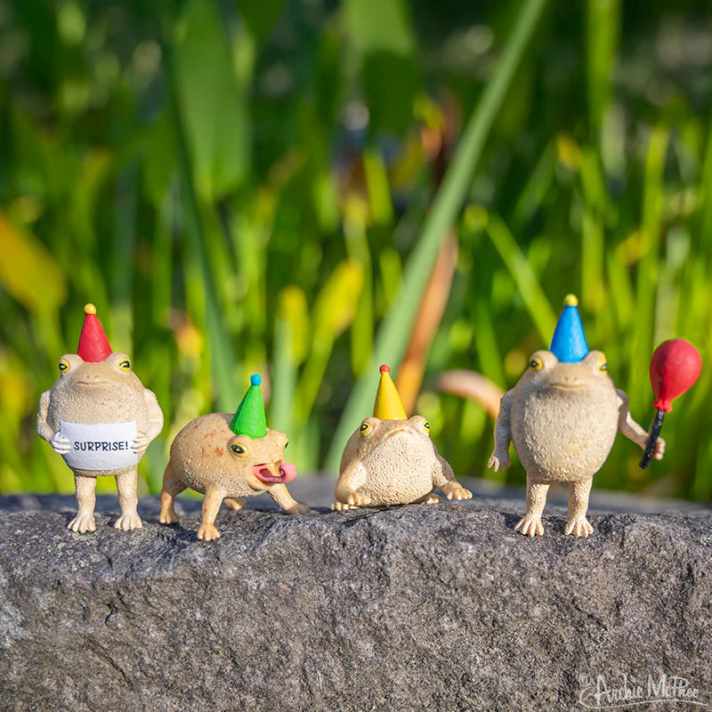 Party Frogs figurines