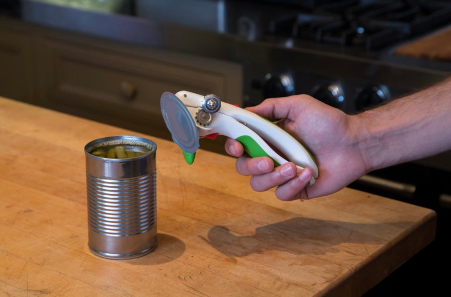 Lock & Lift Can Opener  Zyliss   